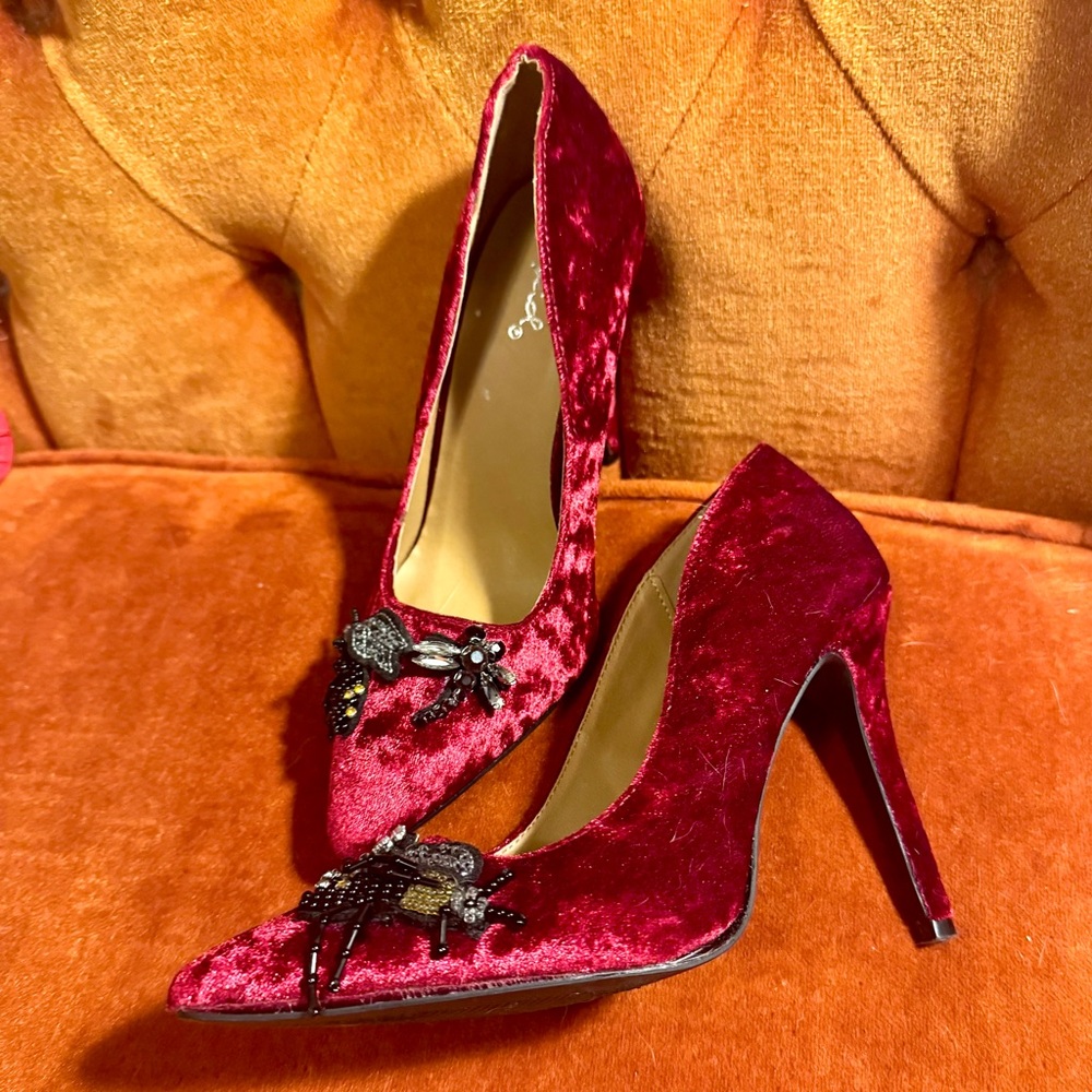 Elegant Red Velvet Heels with beaded insects - dragonfly